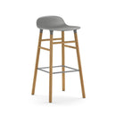Normann Copenhagen Form 吧檯凳 75 公分 橡木