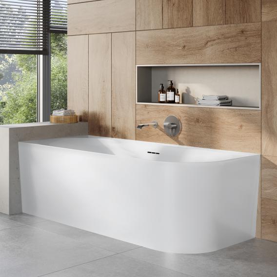 Villeroy & Boch Embrace corner bath with panelling