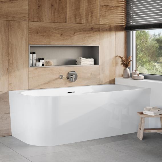 Villeroy & Boch Embrace corner bath with panelling