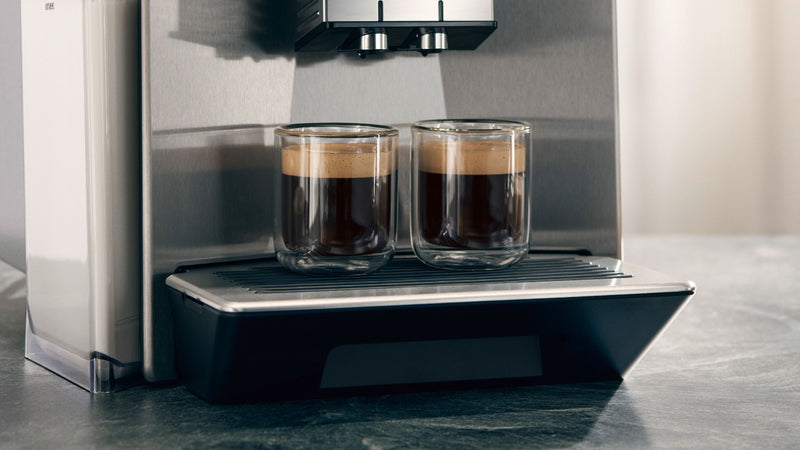 Siemens - Fully automatic coffee machine EQ900 Stainless steel, Removable water tank TQ905GB3
