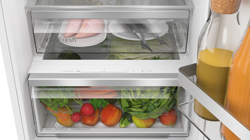 Bosch - Series 4 Built-in fridge-freezer with freezer at bottom 177.2 x 54.1 cm sliding hinge KIN86VSE0G