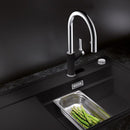 Blanco Carena-S 單把手廚房混合龍頭，附拉出式噴嘴