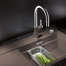 Blanco Carena-S 單把手廚房混合龍頭，附拉出式噴嘴