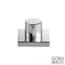 Dornbracht Lot 搭配旋鈕偏心驅動，方形蓋