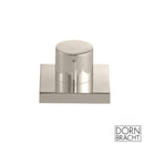 Dornbracht Lot 搭配旋鈕偏心驅動，方形蓋