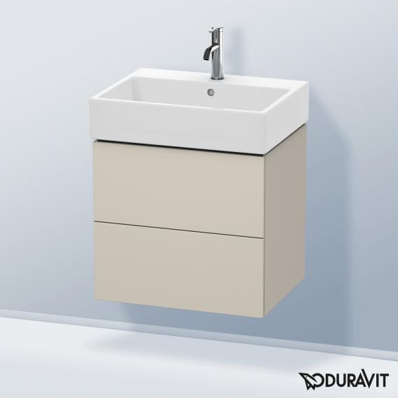 Duravit L-Cube 梳妝台配有 2 個拉出式隔層，內部系統為胡桃木