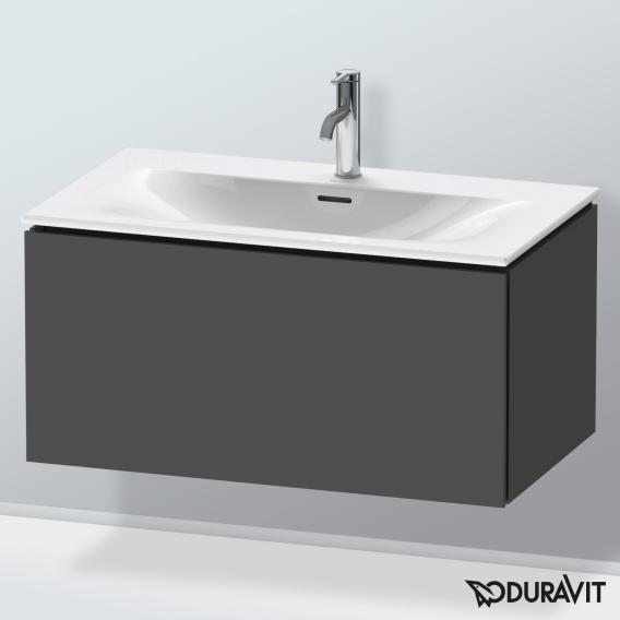 Duravit L-Cube 梳妝台配有 1 個拉出式隔層，內部系統為楓木