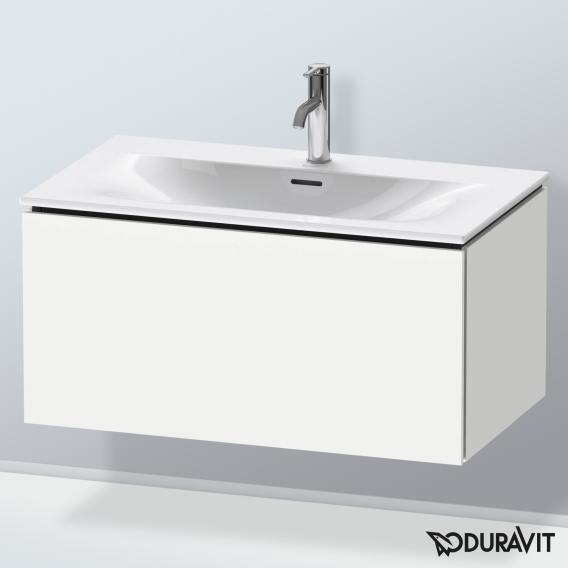 Duravit L-Cube 梳妝台配有 1 個拉出式隔層，內部系統為楓木