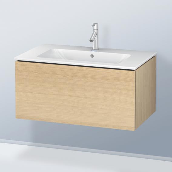 Duravit L-Cube 梳妝台配有 1 個拉出式隔層，內部系統為楓木