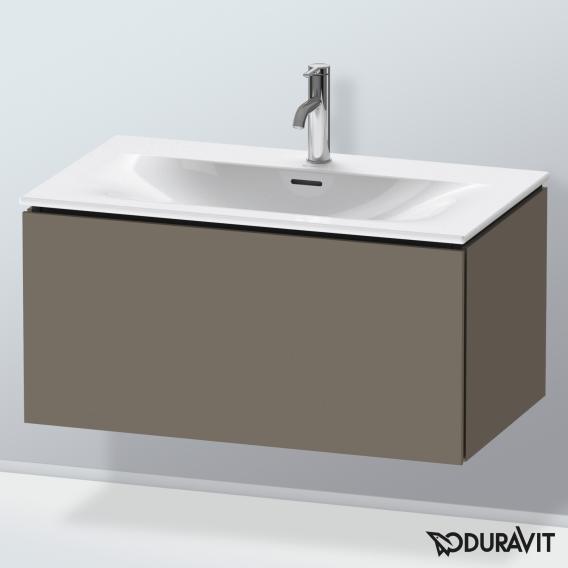 Duravit L-Cube 梳妝台配有 1 個拉出式隔層，內部系統為楓木