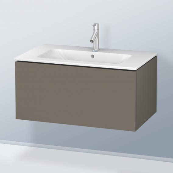 Duravit L-Cube 梳妝台配有 1 個拉出式隔層，內部系統為楓木