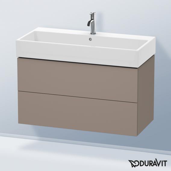 Duravit L-Cube 梳妝台配有 2 個拉出式隔層，內部系統為胡桃木