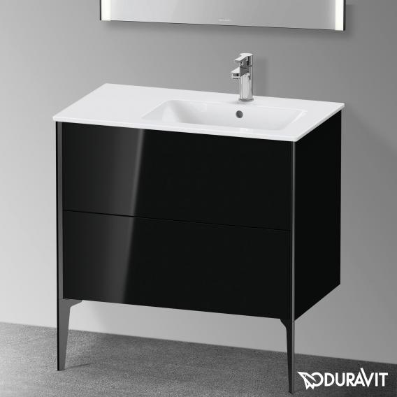 Duravit XViu 梳妝台配有 2 個拉出式隔層，內部系統為楓木