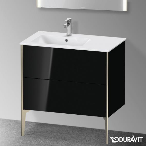 Duravit XViu 梳妝台配有 2 個拉出式隔層，內部系統為胡桃木