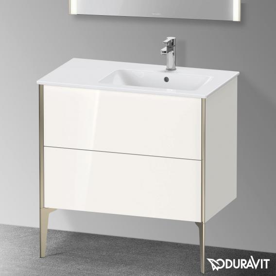 Duravit XViu 梳妝台配有 2 個拉出式隔層，內部系統為楓木