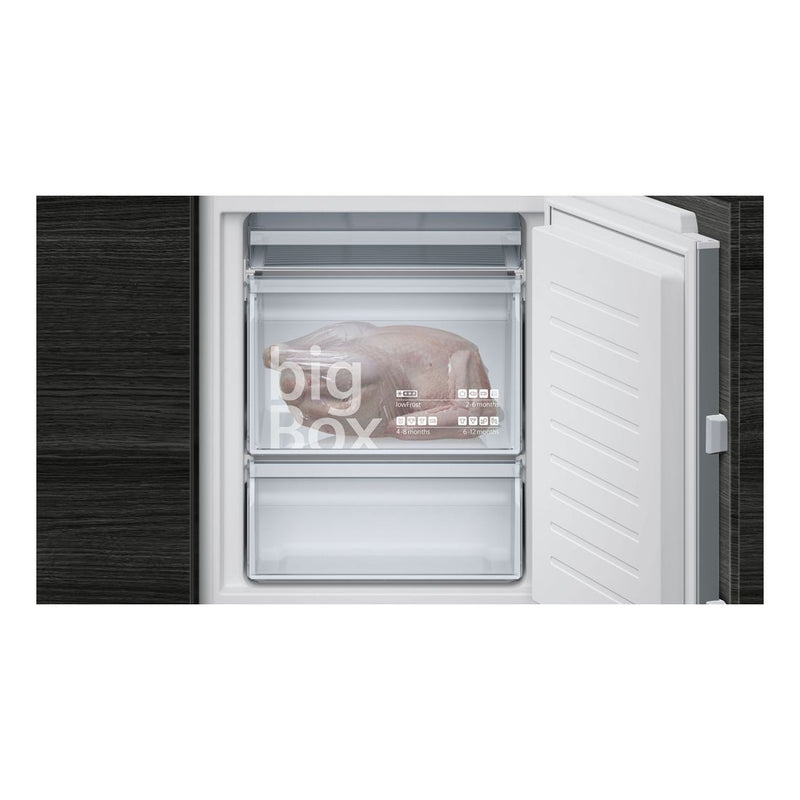 Siemens - IQ300 Built-in Fridge-freezer With Freezer At Bottom 177.2 x 54.1 cm Flat Hinge KI86VVFF0G 