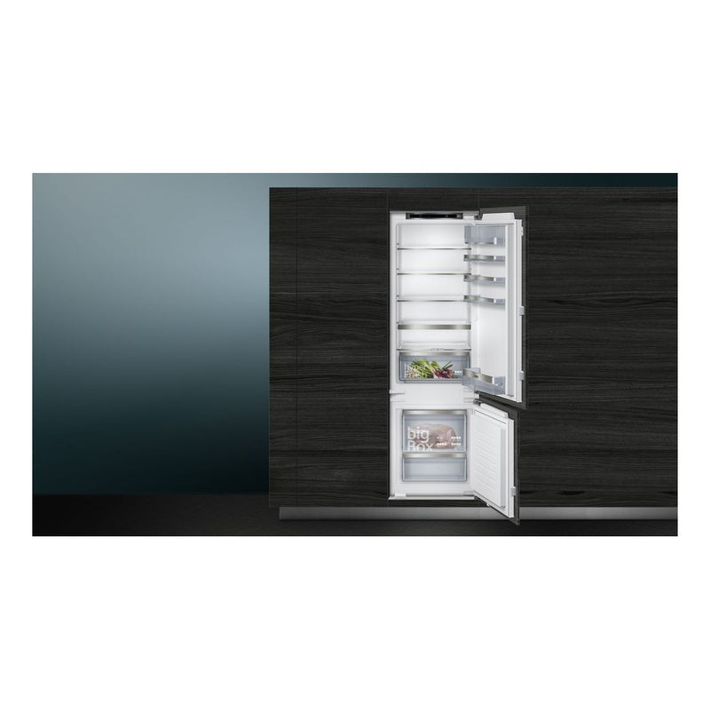Siemens - IQ500 Built-in Fridge-freezer With Freezer At Bottom 177.2 x 55.8 cm Flat Hinge KI87SAFE0G 