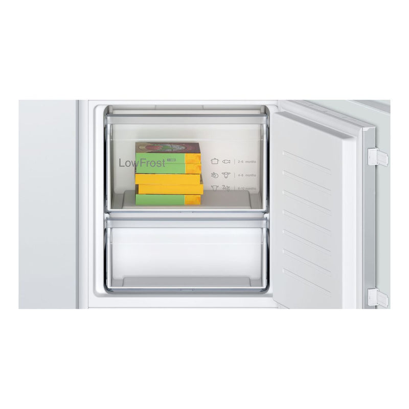 博世-系列| 4 內置冷藏冷凍櫃，底部有冷凍室 177.2 x 54.1 公分 滑動鉸鏈 KIV87VSE0G